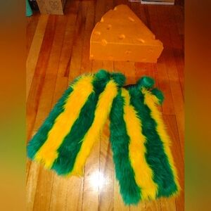 Faux Fur Leg Warmers w/Cuff Cover/Tassels & Cheese Head By Foamation. Go Pack Go